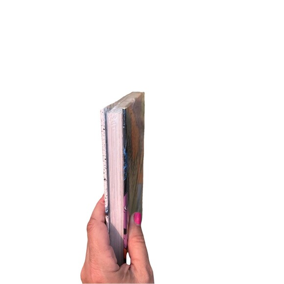 Animal Man by Grant Morrison Book 1 Deluxe Edition HC 30th Anniversary Sealed - Picture 4 of 4